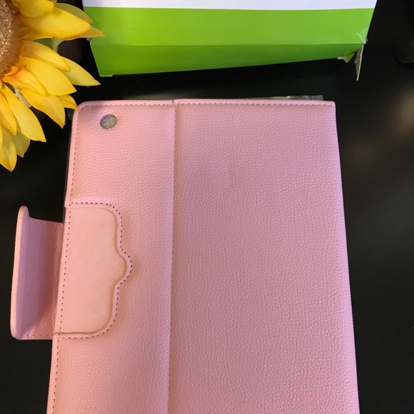 NEW IPad case with keyboard PINK - Picture 5 of 6
